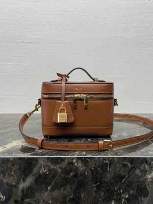 Celine Triomphe Vanity Maison