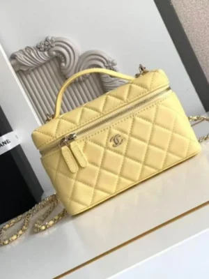 Chanel Vanity Season Classic