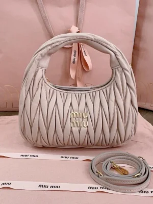 Miu Miu Wander Matelassé Nappa