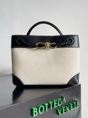 Bottega Veneta Adiamo Tote