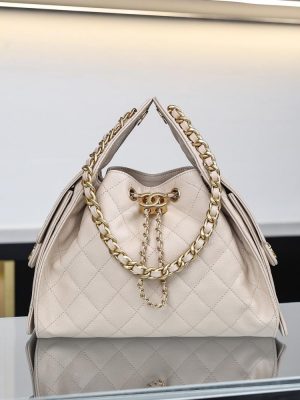 Chanel Coco Hobo Hand