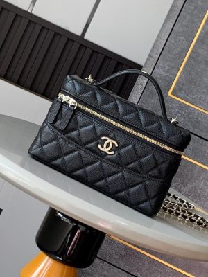 Chanel Vanity Season Classic