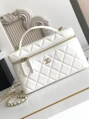 Chanel Vanity Season Classic