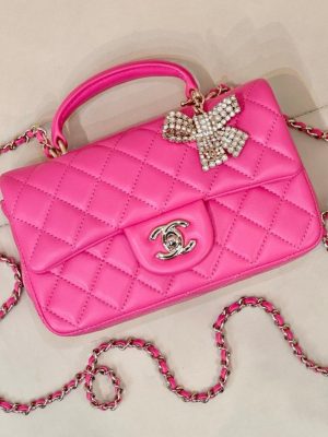 Chanel CC Classic Top