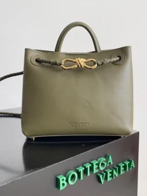 Bottega Veneta Adiamo Tote