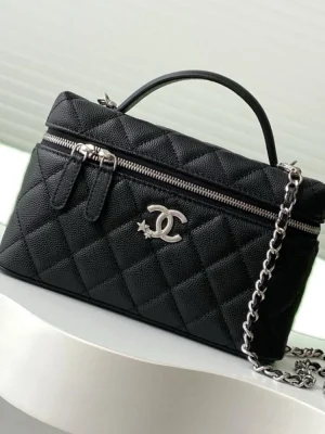 Chanel Vanity Season Classic