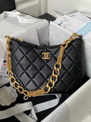 Chanel Coco Hobo Mini