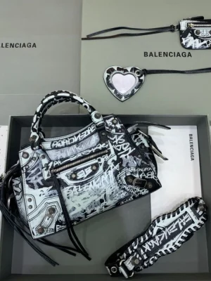Balenciaga Neo Classic City