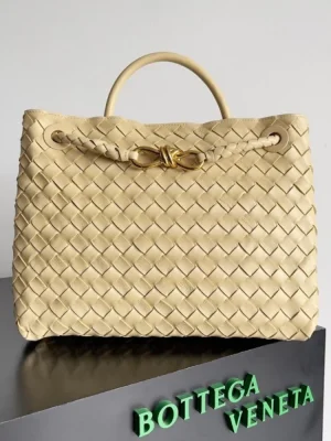 Bottega Veneta Adiamo Tote