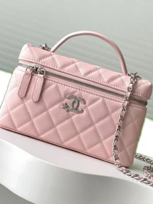 Chanel Vanity Season Classic