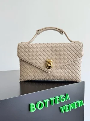 Bottega Veneta Knot Lock