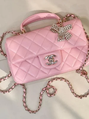 Chanel CC Classic Top