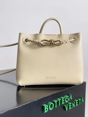 Bottega Veneta Adiamo Tote