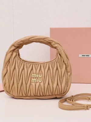 Miu Miu Wander Matelassé Nappa