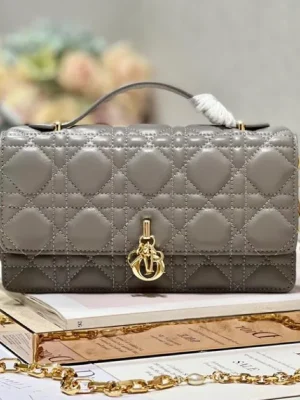 Dior Miss Daisy Mini