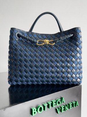 Bottega Veneta Adiamo Tote
