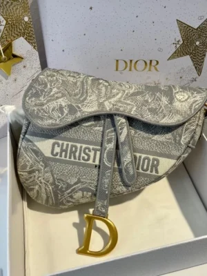 Dior Saddle Shoulder Bags