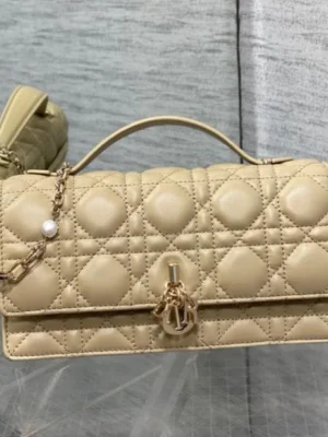 Dior Miss Daisy Mini
