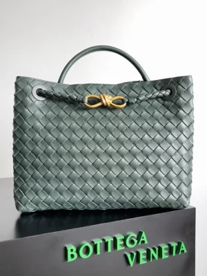 Bottega Veneta Adiamo Tote