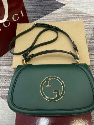 Gucci GG Blondie Shoulder