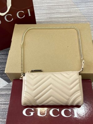 Gucci GG Marmont Chain