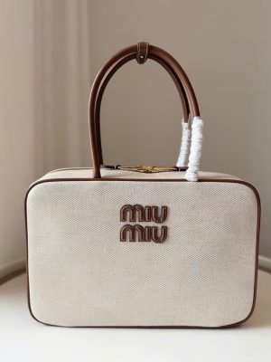 Miu Miu Beau Shoulder