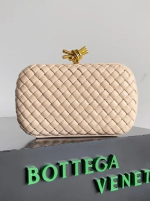 Bottega Veneta Clutch Intrecciato