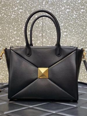 Valentino Garavani One Stud