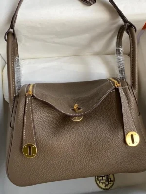 Hermès Lindy Togo Mini