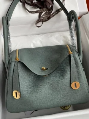 Hermès Lindy Togo Mini