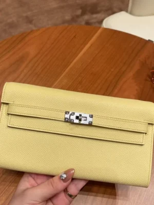 Hermès Kelly Classique Togo