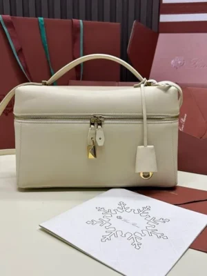 Loro Piana Extra Pocket