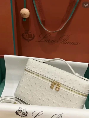 Loro Piana Extra Pocket