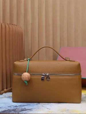 Loro Piana Extra Pocket