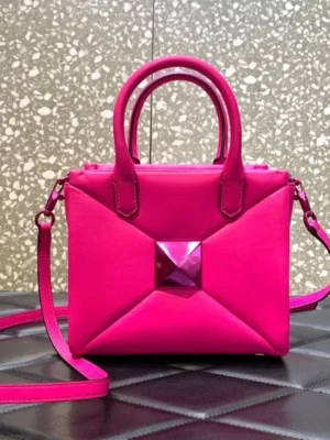 Valentino Garavani One Stud