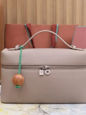 Loro Piana Extra Pocket