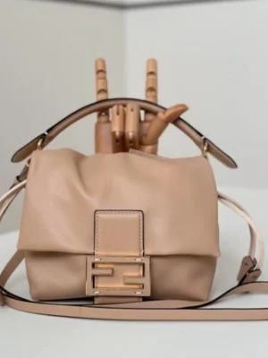 Fendi Baguette Nappa Mama