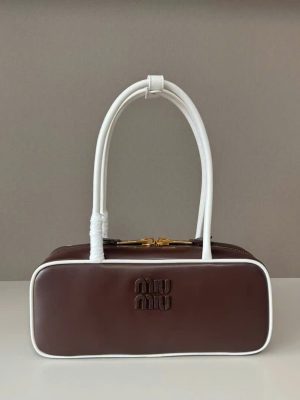 Miu Miu Beau Handle
