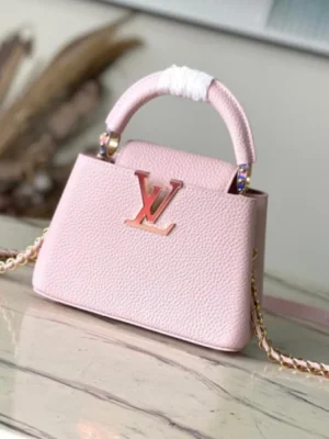 Louis Vuitton Capucines Handle