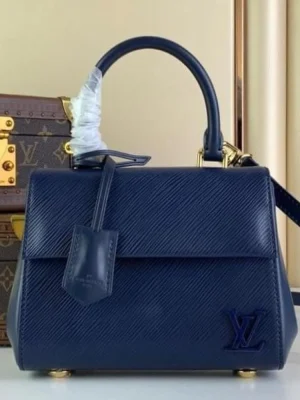 Louis Vuitton Cluny Monogram