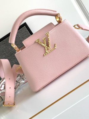 Louis Vuitton Capucines Handle
