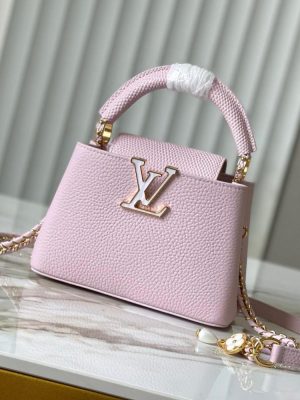 Louis Vuitton Capucines Handle