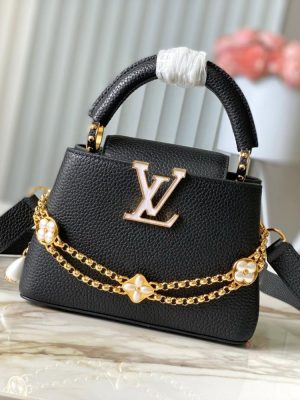 Louis Vuitton Capucines Handle