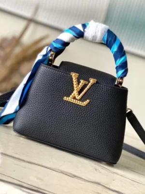 Louis Vuitton Capucines Handle