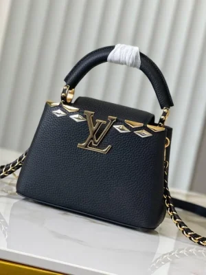 Louis Vuitton Capucines Handle