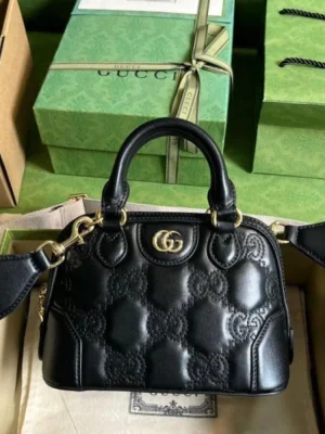 Gucci GG Matelassé Handle
