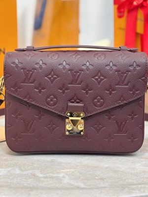Louis Vuitton Pochette Métis