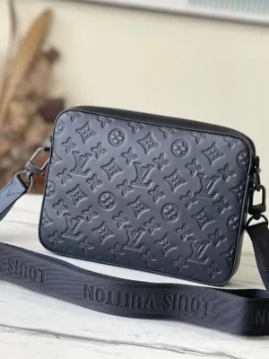 Louis Vuitton Dou Messenger