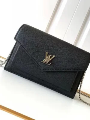 Louis Vuitton Lockme Pochette