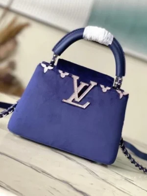 Louis Vuitton Capucines Handle